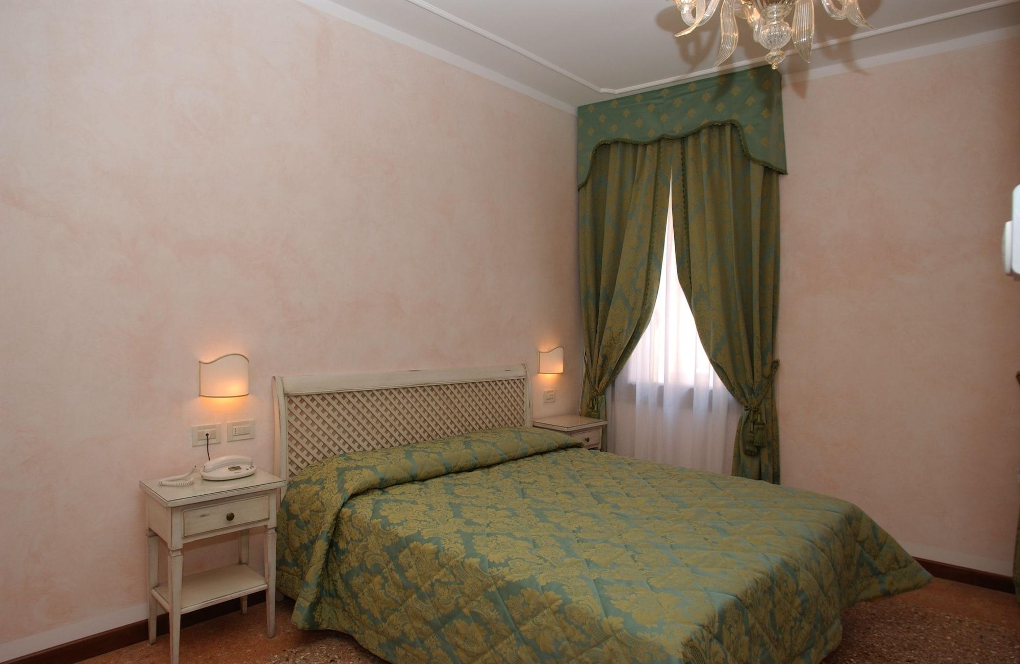 Bed and breakfast Casa Mimma 3*